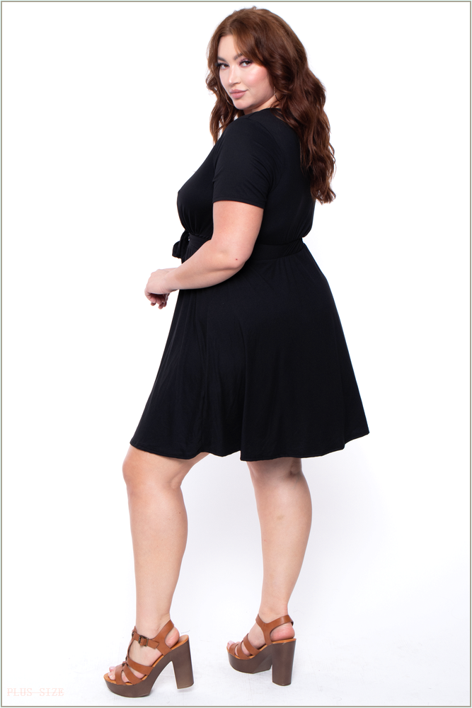  Plus Size Lucy Flare Dress - Black M37-CS0854-BK-3X