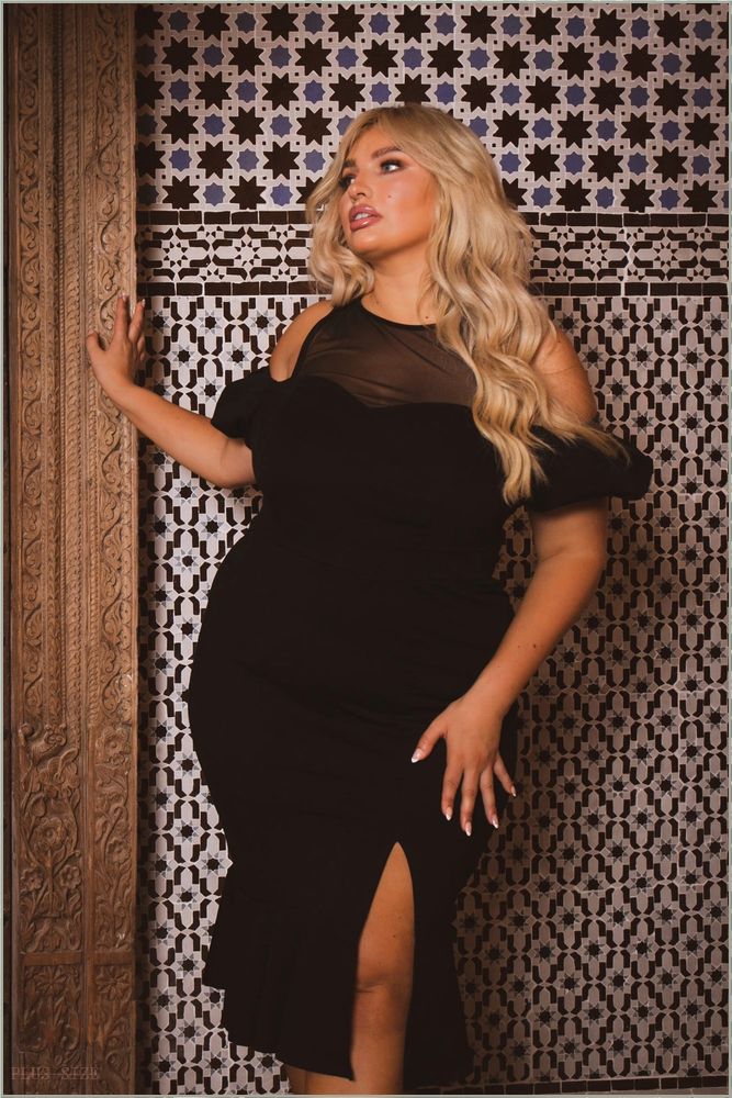  Plus Size Magalie Bodycon Dress - Black H5-CS2322-BK-1X