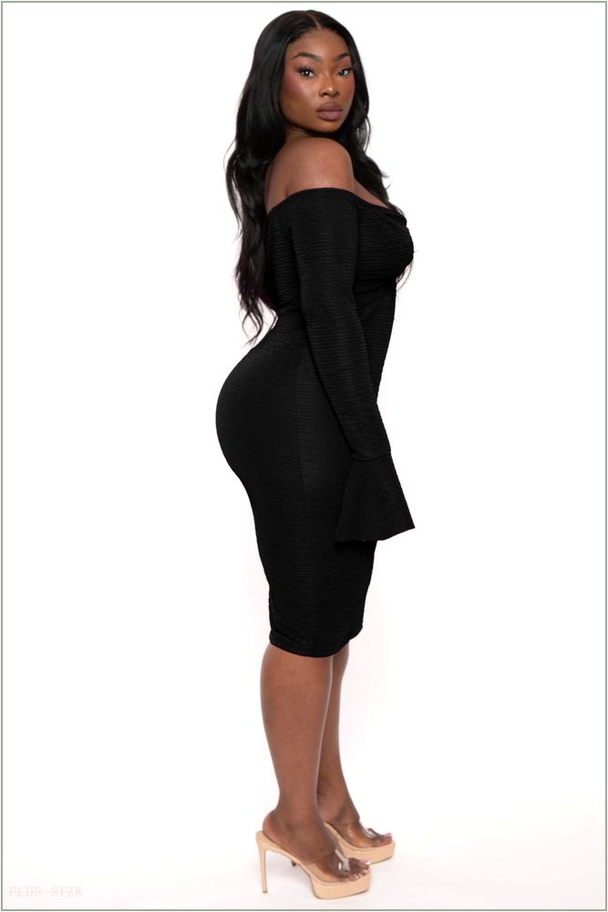  Plus Size Maryliz Front Twist Bodycon Dress - Black H2-CS2593-BK-4X