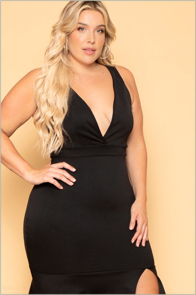  Plus Size Mila Ruffle Hem Dress - Black E22-CS2122-BK-2X